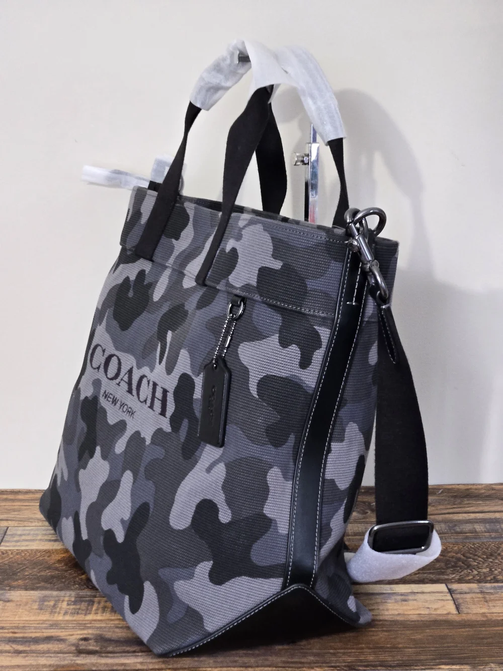 Coach Tote 38 In Camo Print
